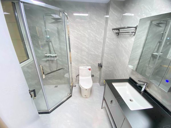 【多图】滨江东方海岸(萧山公寓住宅),闻堰租房,东方海岸精装三房 靠