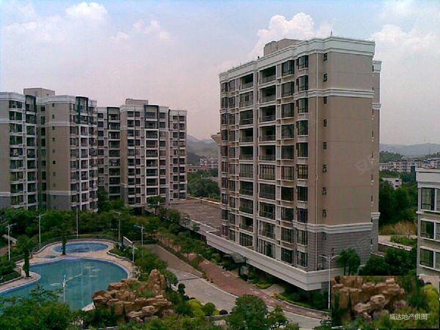 锦绣花园(塘厦)4室2厅2卫155㎡南北280万