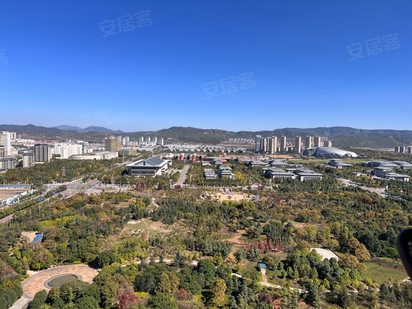 昆明呈贡刘家营锦绣家园高铁站旁 锦绣家园精装两室两卫 全新家具