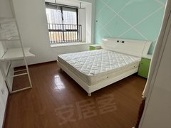 常熟古里古里中心徐家尖 一能科技 古里小学旁金域蓝湾主卧独卫 好做饭 好停车出租房源真实图片