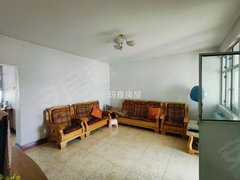 石河子红山红山城区12小区 简单装修 房屋干净 拎包入住 随时看房出租房源真实图片