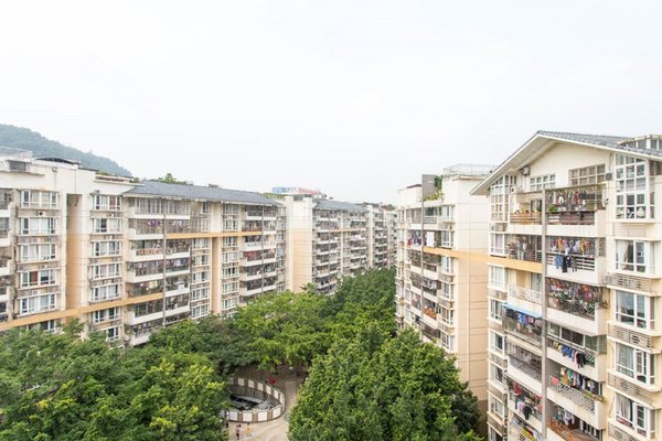 理想家园优点,不足,深圳理想家园怎么样,理想家园周边房产中介经纪人