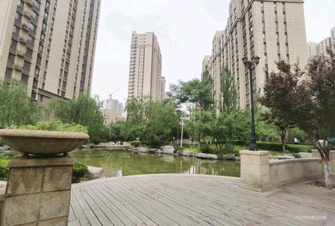 保定房产网>保定二手房>莲池二手房>新保师附小二手房>卓正丽景蓝湾(c