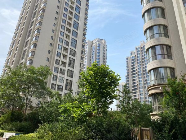 北京朝阳朝青板块天鹅湾(南区)天鹅湾南区!三叠复式3居!客厅挑高!