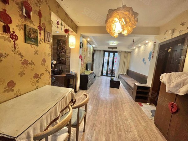 737号4号线三元坊站苏州一00医院怡人园 王颂蔚故居出租房源真实图片