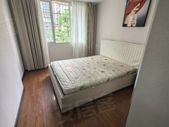 贵阳云岩中华北路急租,贵医,医学院附近盐务街,1室精装,清爽干净安静拎包入住出租房源真实图片