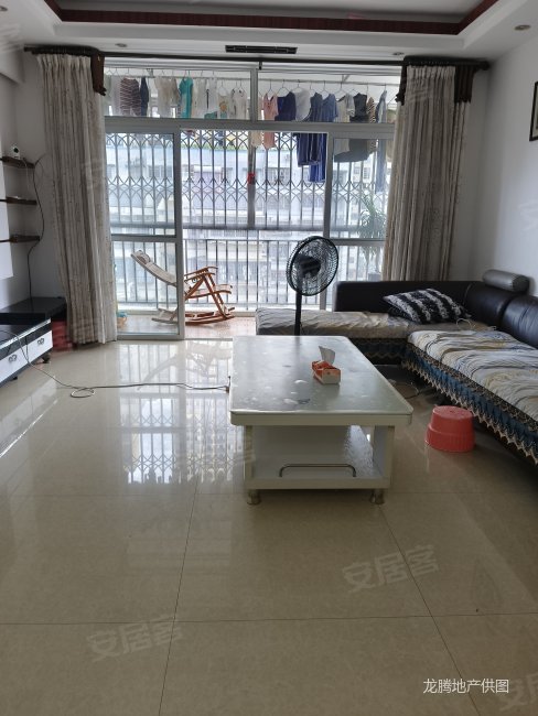 凯凌小苑3室2厅2卫126㎡南北71万