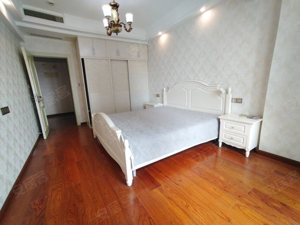 【多图】融景城澜岸,五里店租房,融景城澜岸 3室2厅1卫 精装修 配套