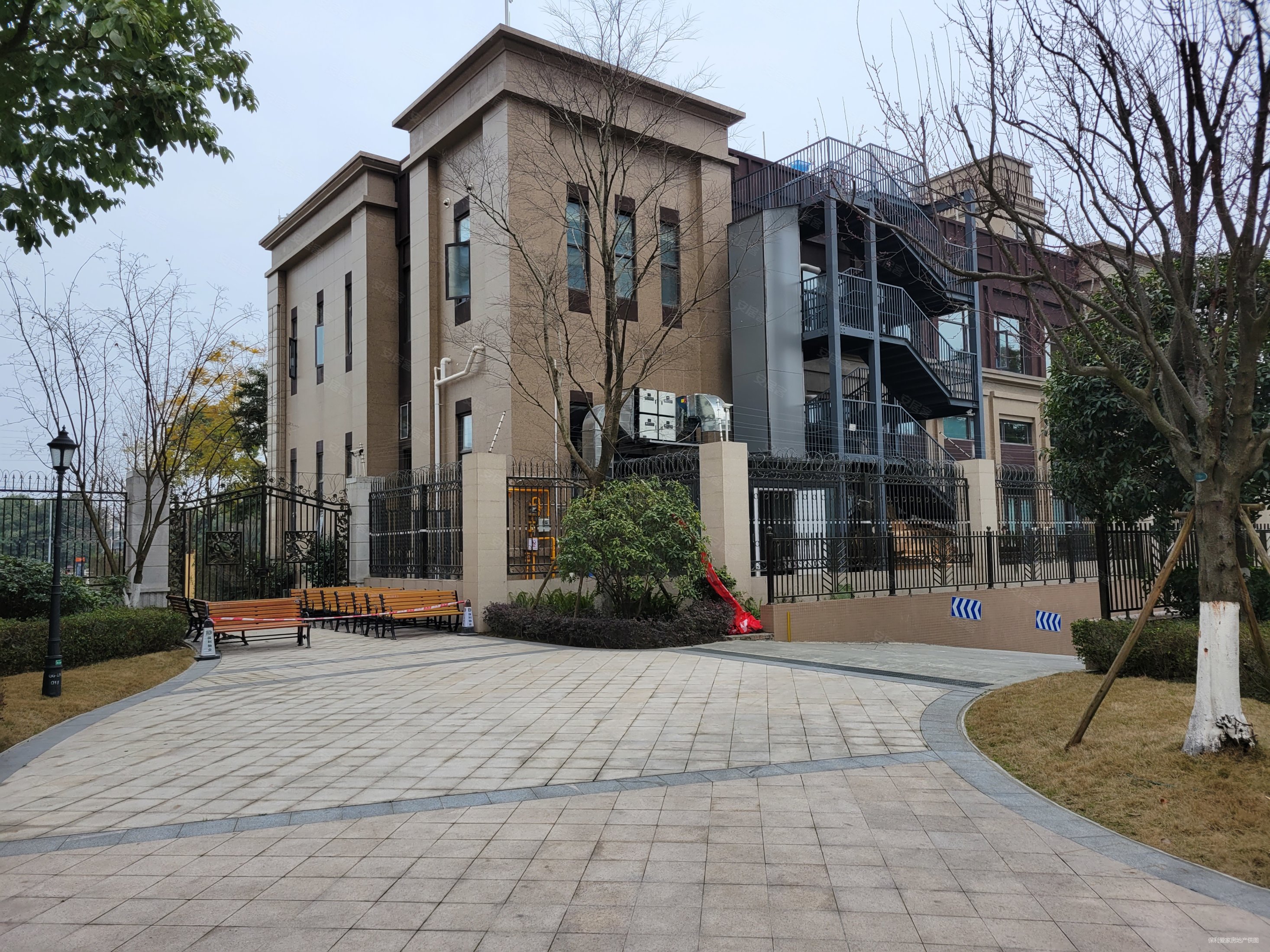 保利西子城租售中心清水低楼层安静不吵带车位