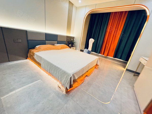 金华东阳东阳江北南岸名城银泰城 河山夜市 轻轨站 一室一厅两室一厅可以可短租可月付出租房源真实图片