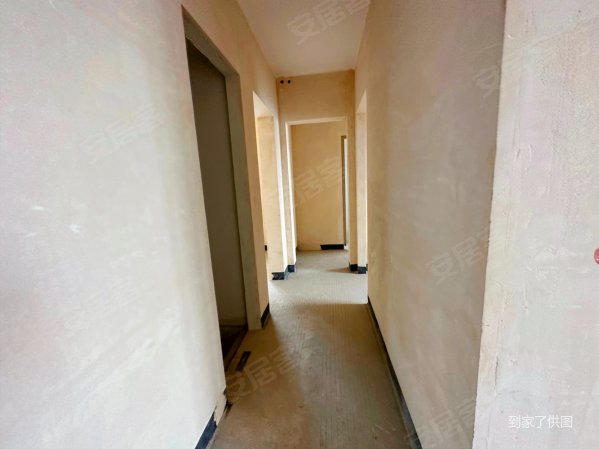 龙湖森镜电梯房三室两厅两卫新小区龙湖物业