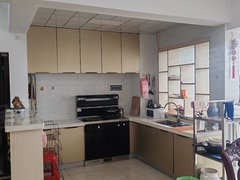 曲靖沾益益源商城西河公园旁边的精装大四房，家家电齐全。采光好，直接拎包入住出租房源真实图片