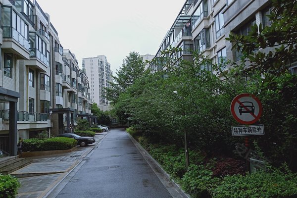 漕河景苑优点,不足,上海漕河景苑怎么样,漕河景苑周边房产中介经纪人