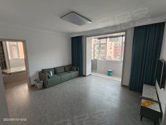 延边延吉北大区月付!北1大市场附近 4楼 魔界 两室一厅 装修干净 交通方出租房源真实图片