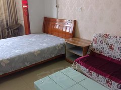 临沂费县费县城区橙果公寓拎包入住押一付三月租1200随时看房配套齐全交通便出租房源真实图片