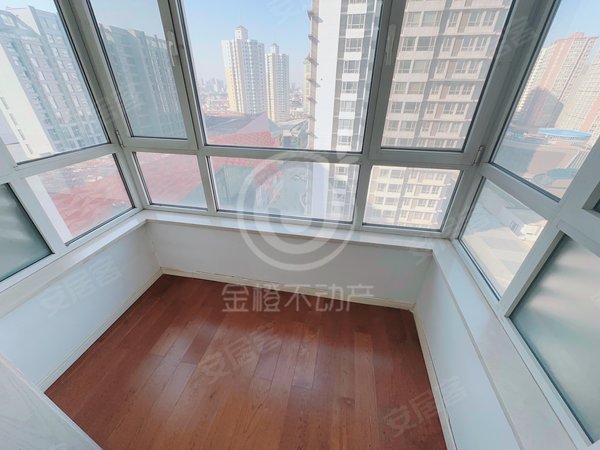 沈阳大东东中街大悦城大悦城c馆!