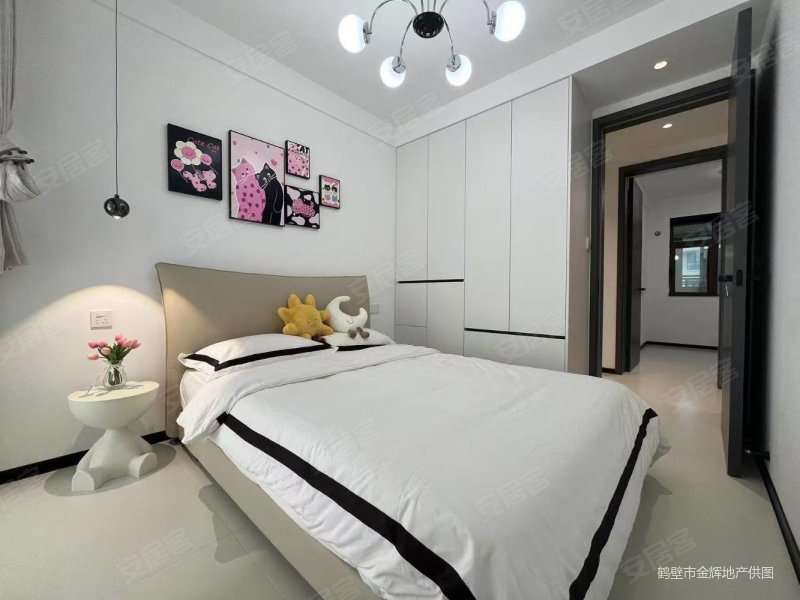 鹤壁世悦府3室2厅2卫121㎡南北99.8万