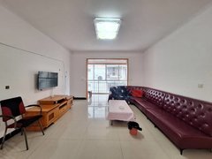 仁寿滨河滨河路可半年付，滨河阳光3期套三出租，出行方便，生活配套齐全出租房源真实图片