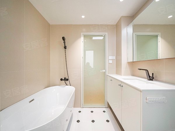 【多图】东淮海公寓,豫园租房,豫园地铁口!高区景观房!