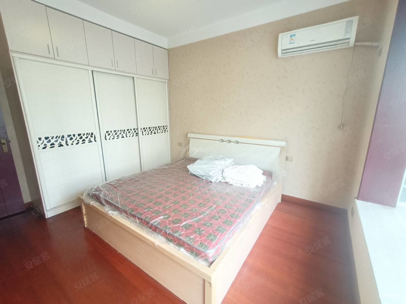 鱼郡2室2厅1卫88㎡南北43.8万