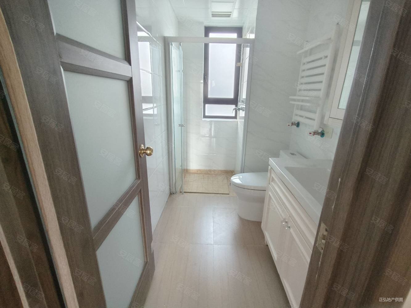 碧桂园天樾4室2厅2卫144㎡南北119万