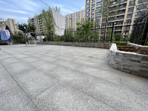 青岛李沧绿城绿城蘭园绿城蘭园 2室2厅1卫 电梯房 97平 精装修出租