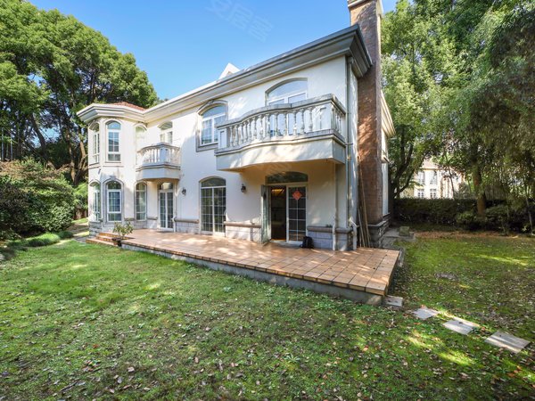 上海浦东世纪公园金色维也纳金樽花园(别墅)金色维也纳金樽花园(别墅)