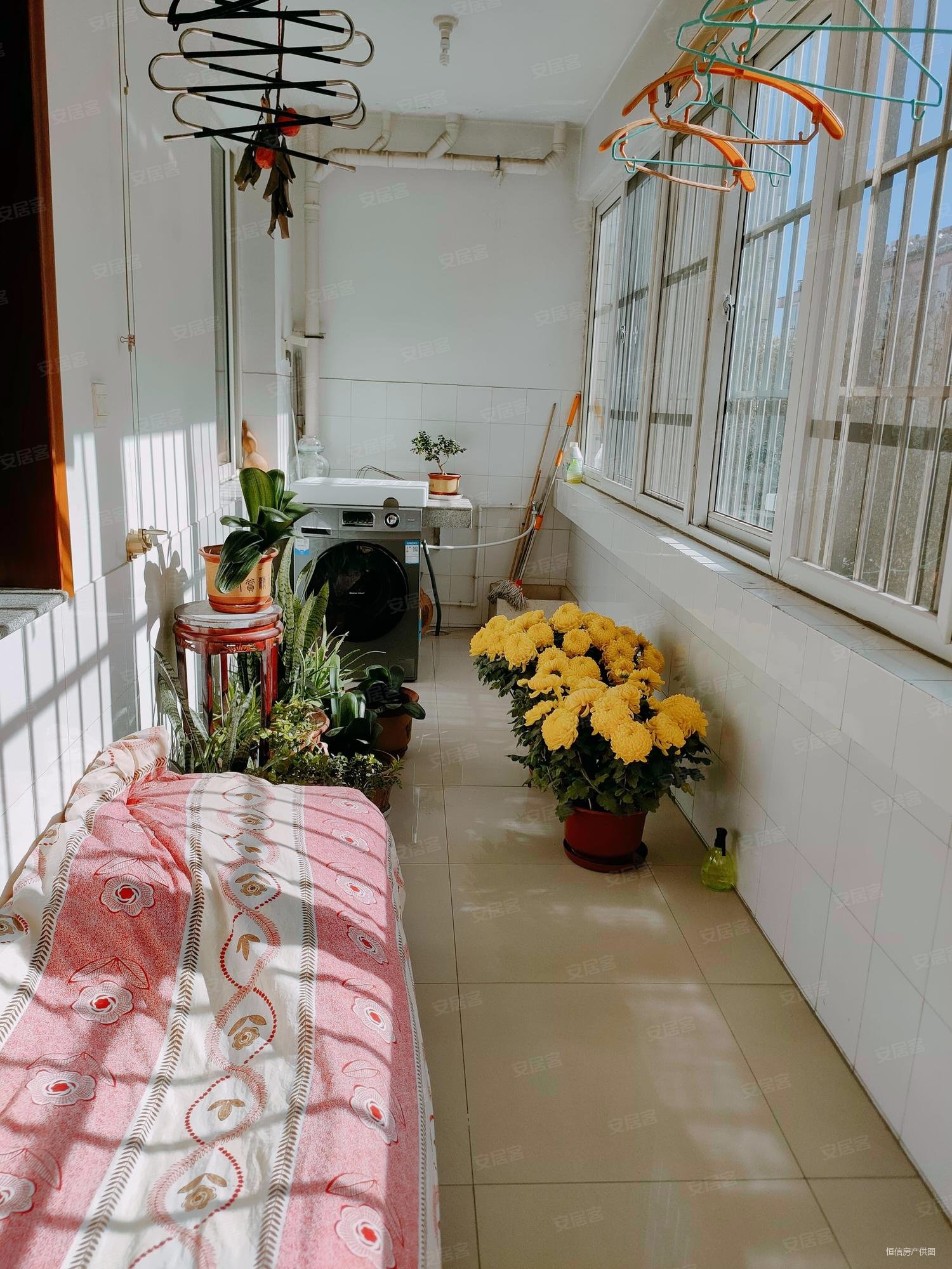 濠景海岸小区3室2厅1卫120㎡南45万