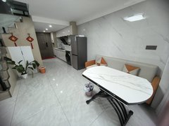 建湖双湖路双湖公园天铂复式公寓 家用电器齐全生活便利 1800元每月出租房源真实图片