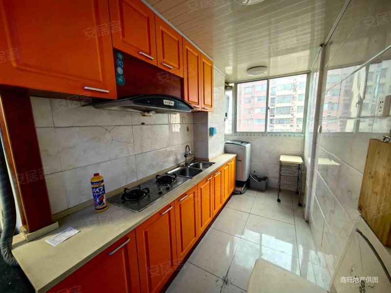 11号线秀沿路0距离丨电梯高区三室丨带固定车位诚意出售,汤巷雅苑二手