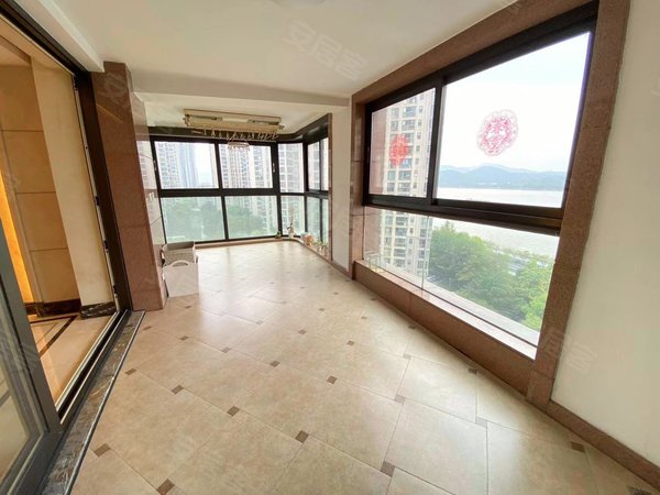 杭州滨江彩虹城彩虹豪庭滨江豪宅出租,银杏汇柳岸晓风彩虹豪庭水晶澜