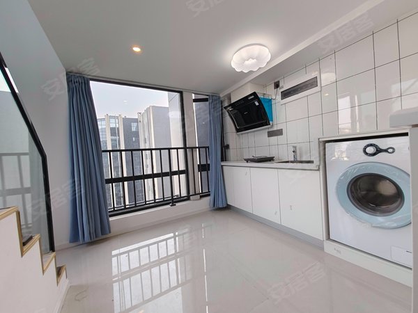 燕郊蓝润天府mic(商住楼)包物业 可月付五号线南湖立交地铁口套二出租