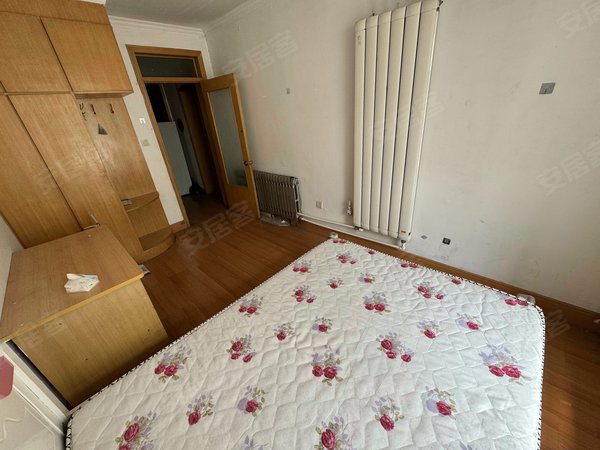 【多图】三庆新馨家园,康虹路租房,双金大厦 华润置地 蓝调国际 新馨