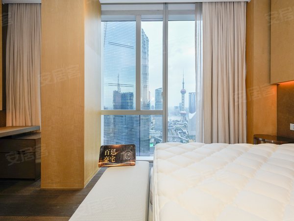上海浦东陆家嘴二十一世纪中心大厦丽晶汇丨陆家嘴公寓天花板丨全景