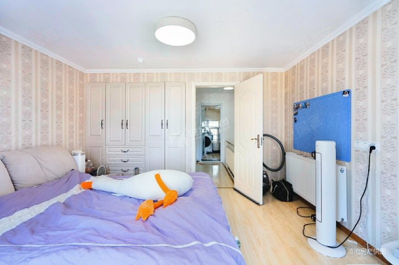 中大长江紫都紫境苑商住楼