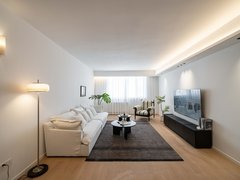 临海古城崇和门广场靖江壹号精装修一室，可短租，可月付，可养宠物，拎包入住。出租房源真实图片