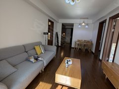 嘉兴南湖长水街道万达附近 精装新风系统3房2厅1卫 家具家电齐全拎包入住出租房源真实图片