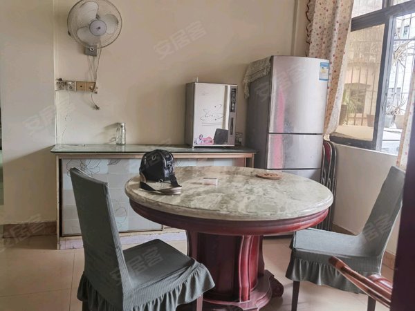 东莞万江万江中心金泰花园金泰花园 3室2厅2卫出租房源真实图片