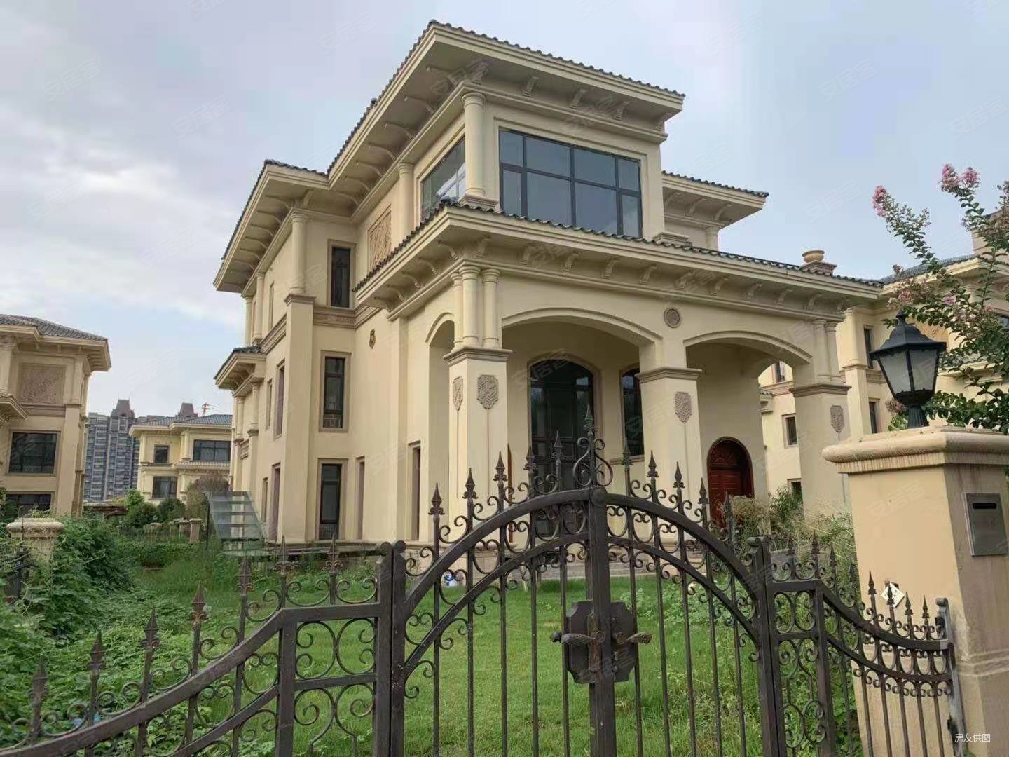 恒大山水城(别墅)4室5厅4卫262㎡南北380万