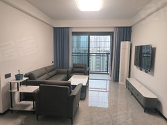 江门蓬江市第一幼园全新装修,出租,采光好,环境优美,万科金域华府出租房源真实图片