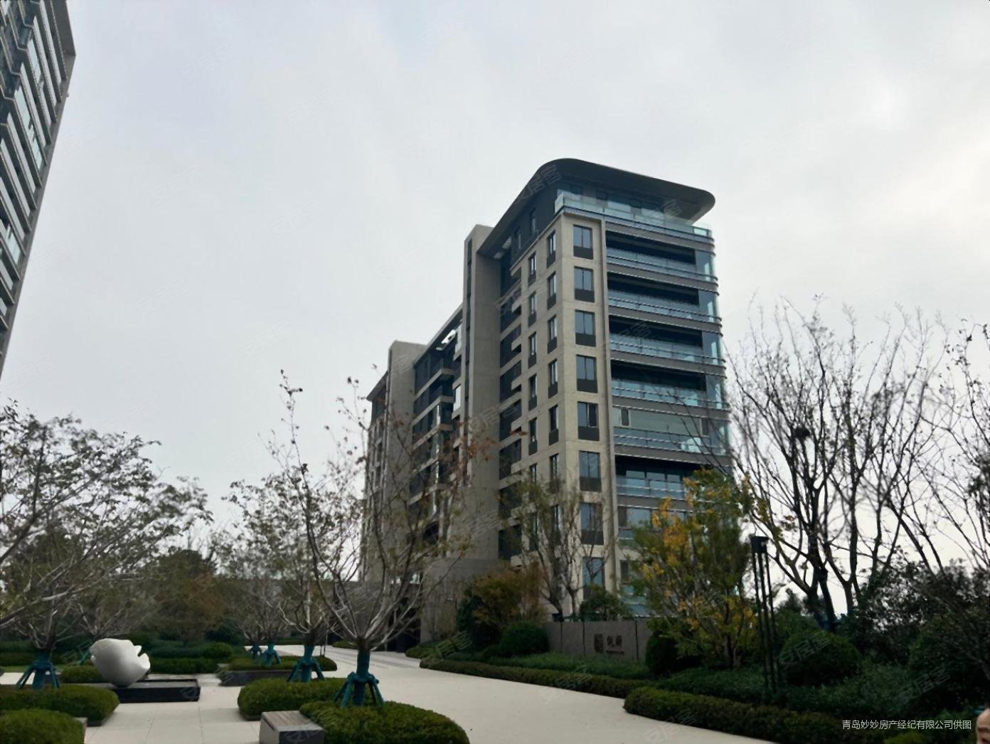 灵山湾悦府3室2厅2卫188.2㎡南北450万