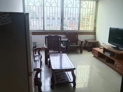 安顺西秀新大十字西街菜场口上对面就是七小下楼就是公交车站台 距离国贸100米出租房源真实图片