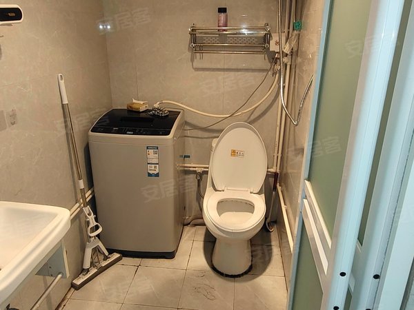 杭州临平临平君临天下临平地铁口麦道大厦 临平银泰 主卧独立厨卫带