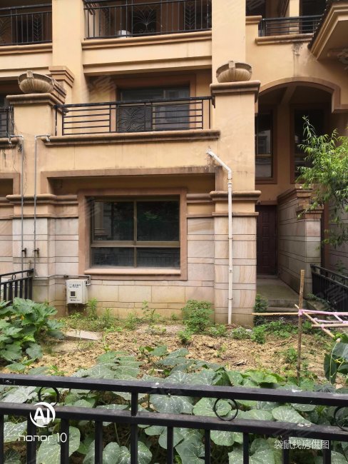 银河湾明苑(别墅)二手房,688万,5室3厅,3卫,256.01平米-常州安居客