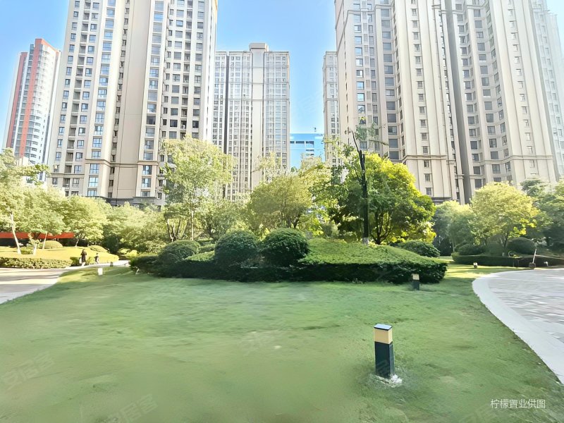 西安房产网>西安二手房>经开区二手房>行政中心二手房>天朗御湖>800