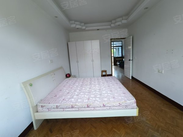 【多图】金桥公寓(如东),如东市区租房,大润发旁 清爽三室两厅一厨一