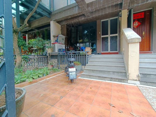 【多图】御峰园,平湖租房,御峰园 2室1厅2卫 6000.0元 精装修123.