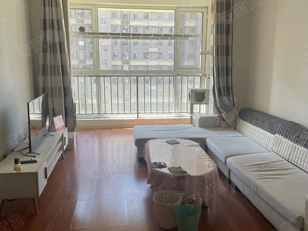 中云租房,宋城美域东区套二精装,家具家电齐全两台空调,1100月,胶州