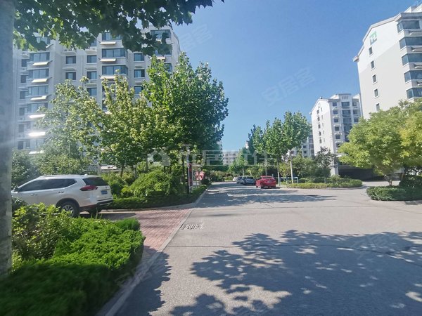 青岛莱西周格庄宏远书香门第2室 普装 书香门第 随时看房出租房源真实