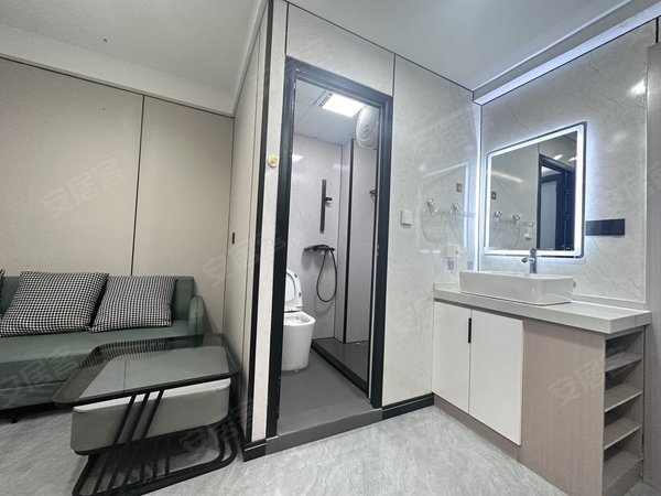 金华浦江县浦江城东一点红大道177号楼现场房東（无中介）压一付一，两室一厅，精装带电梯无物业好停车出租房源真实图片